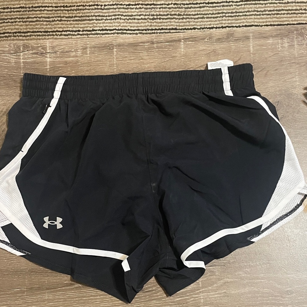 Under Armour Women's Black and White Athletic Shorts